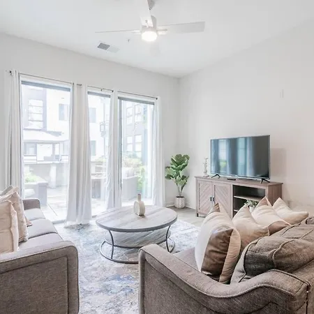Charming Cozy Apartment With Wi-Fi & Free Parking Charlotte Exterior photo