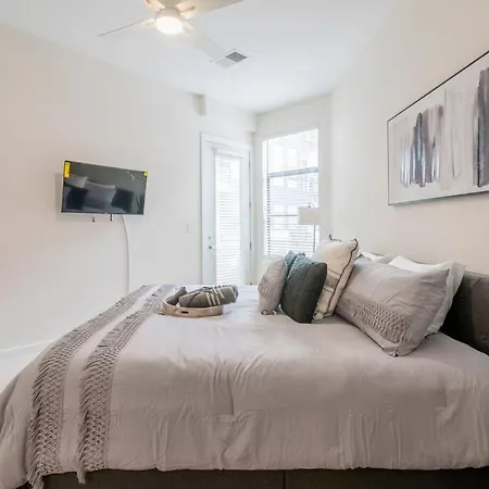 Charming Cozy Apartment With Wi-Fi & Free Parking Charlotte Exterior photo