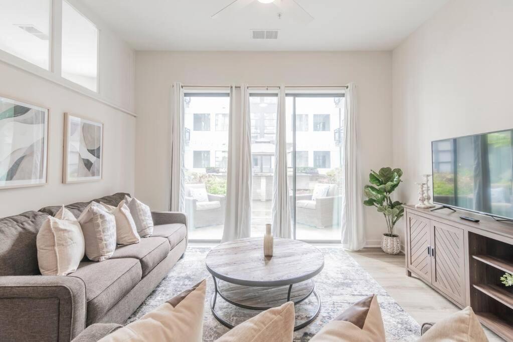 Apartamento Charming Cozy With Wi-fi & Free Parking Charlotte